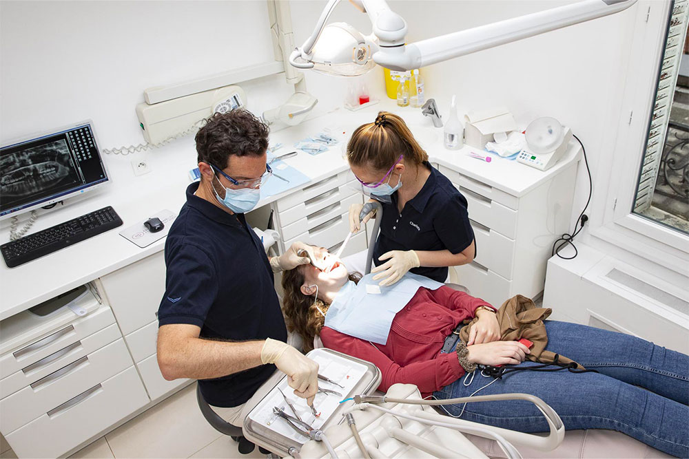 Dr Diss - Chirurgien dentiste - Clinique Dentaire Elysées Ponthieu - Dentiste Paris 8